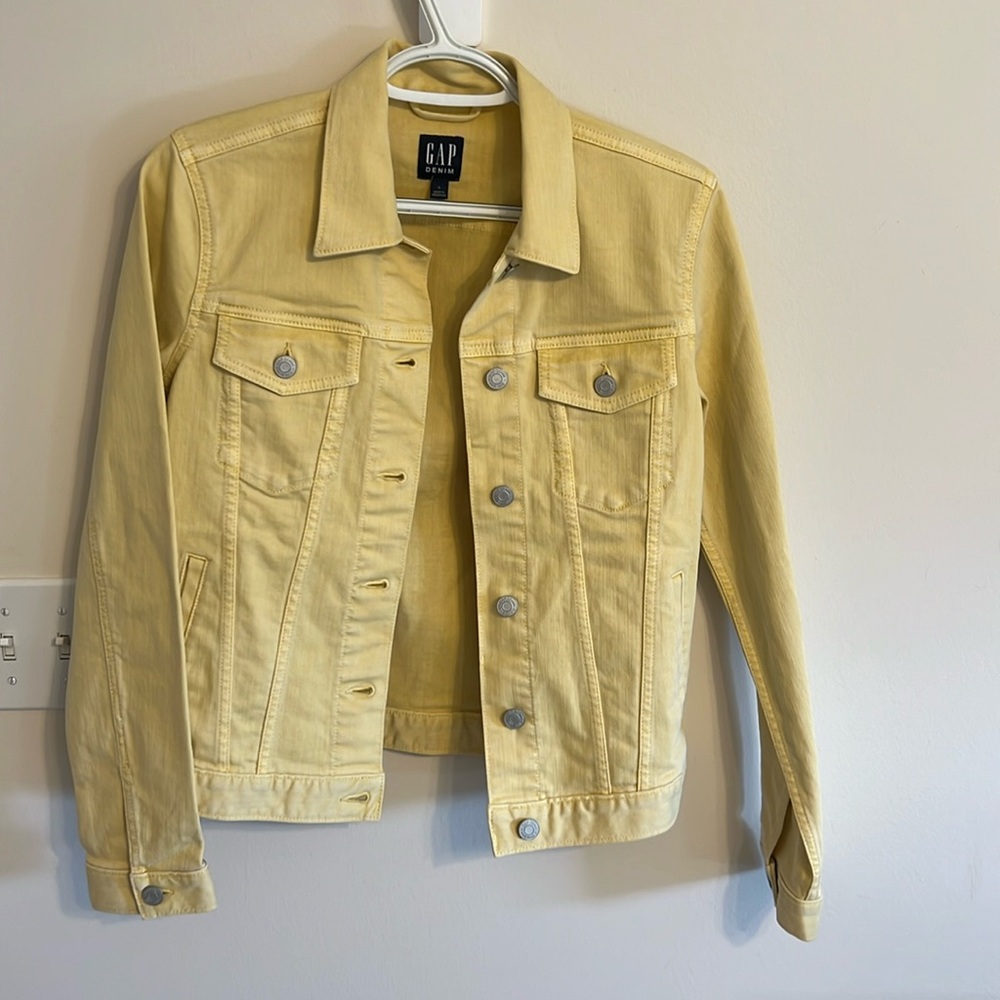 Gap Jean Jacket Women’s